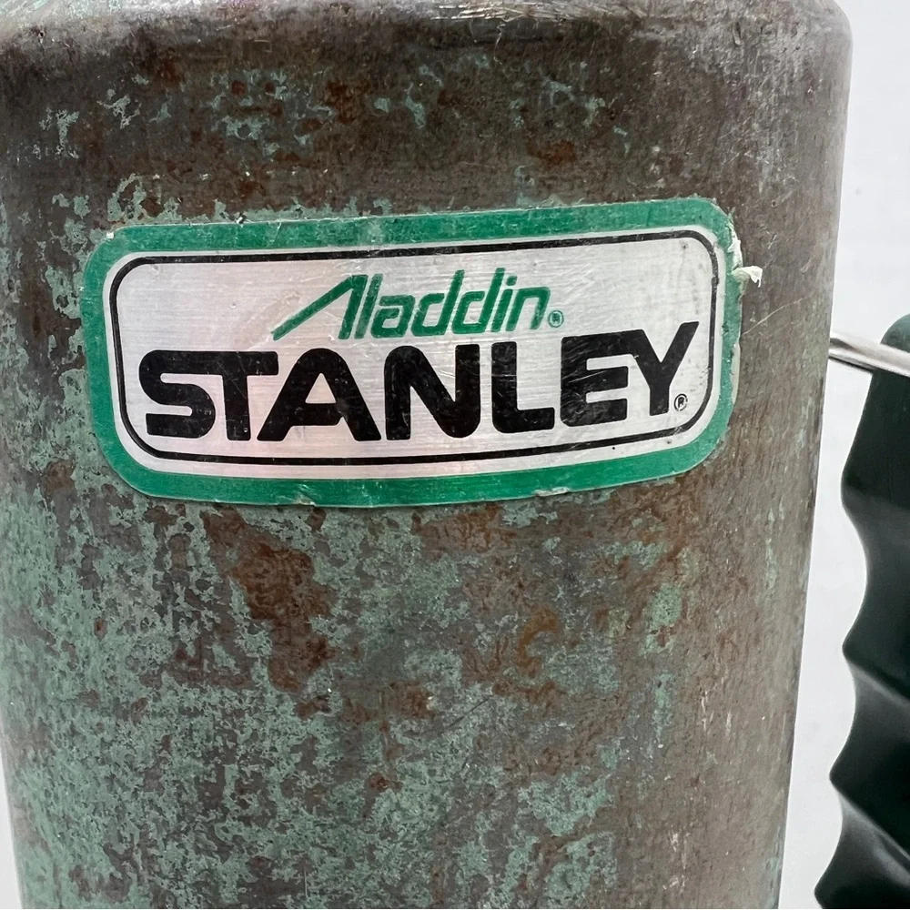 VINTAGE ALADIN STANLEY Thermos 1QT Green Hammertone | 1980s Hot/Cold Bottle